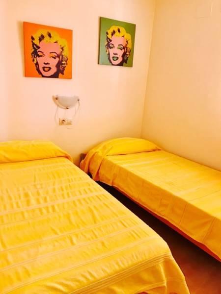 Apartamentos Deluxe Pompeya 2 Пеньискола Экстерьер фото